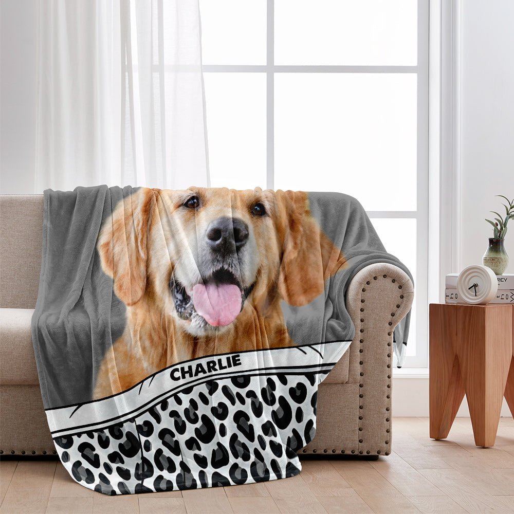 Das Leben ist schöner mit Hunden/Katzen – Personalisierte Hundedecke