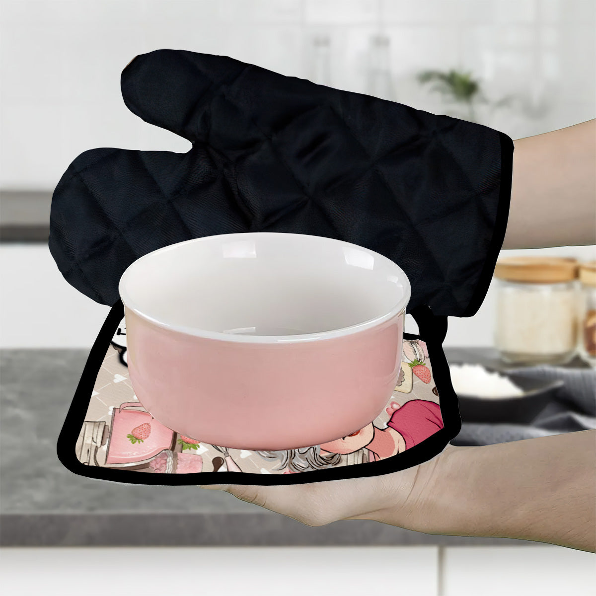 Alles schmeckt besser – Geschenk für Oma – Personalisiertes Topflappen-Set