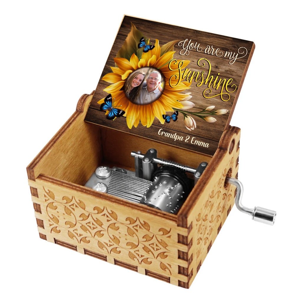 You Are My Sunshine - Gift for mom, grandma, dad, grandpa, daughter, son, granddaughter, grandson, sister, brother, friend, wife, husband - Personalized Hand Crank Music Box