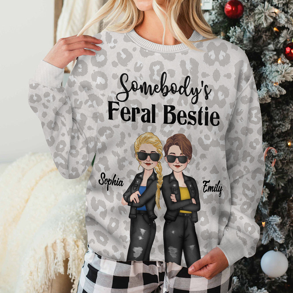 Der wilde beste Freund von jemandem - Geschenk für einen Freund - Personalisierter hässlicher Pullover