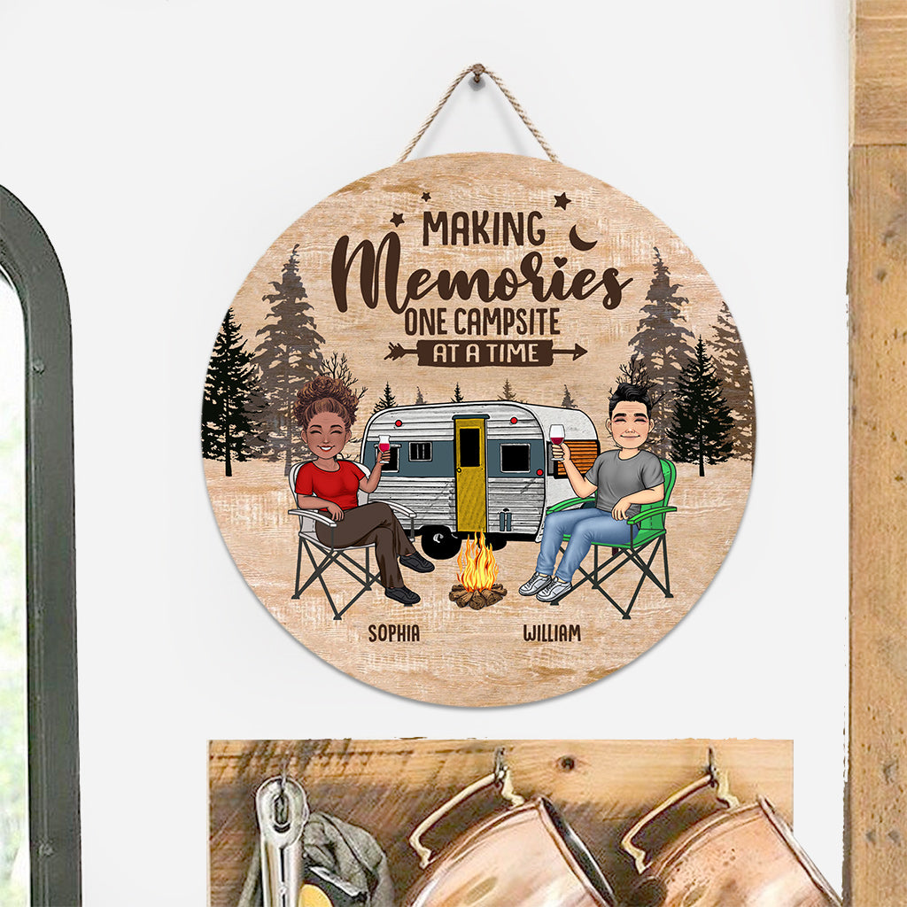 Happy Camper - Camping gift for husband, wife, boyfriend, boyfriend - Personalized Round Wood Sign