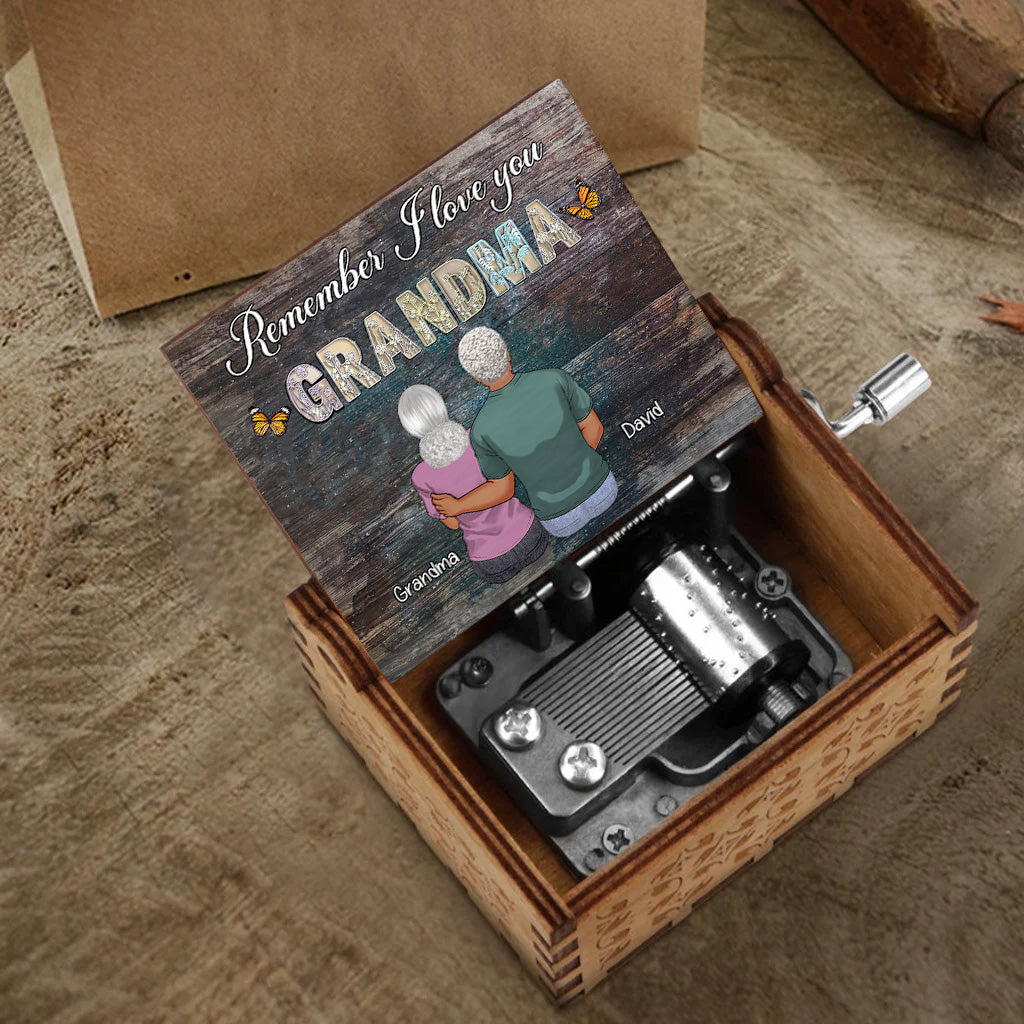 Remember We Love You - Gift for mom, grandma, aunt - Personalized Hand Crank Music Box