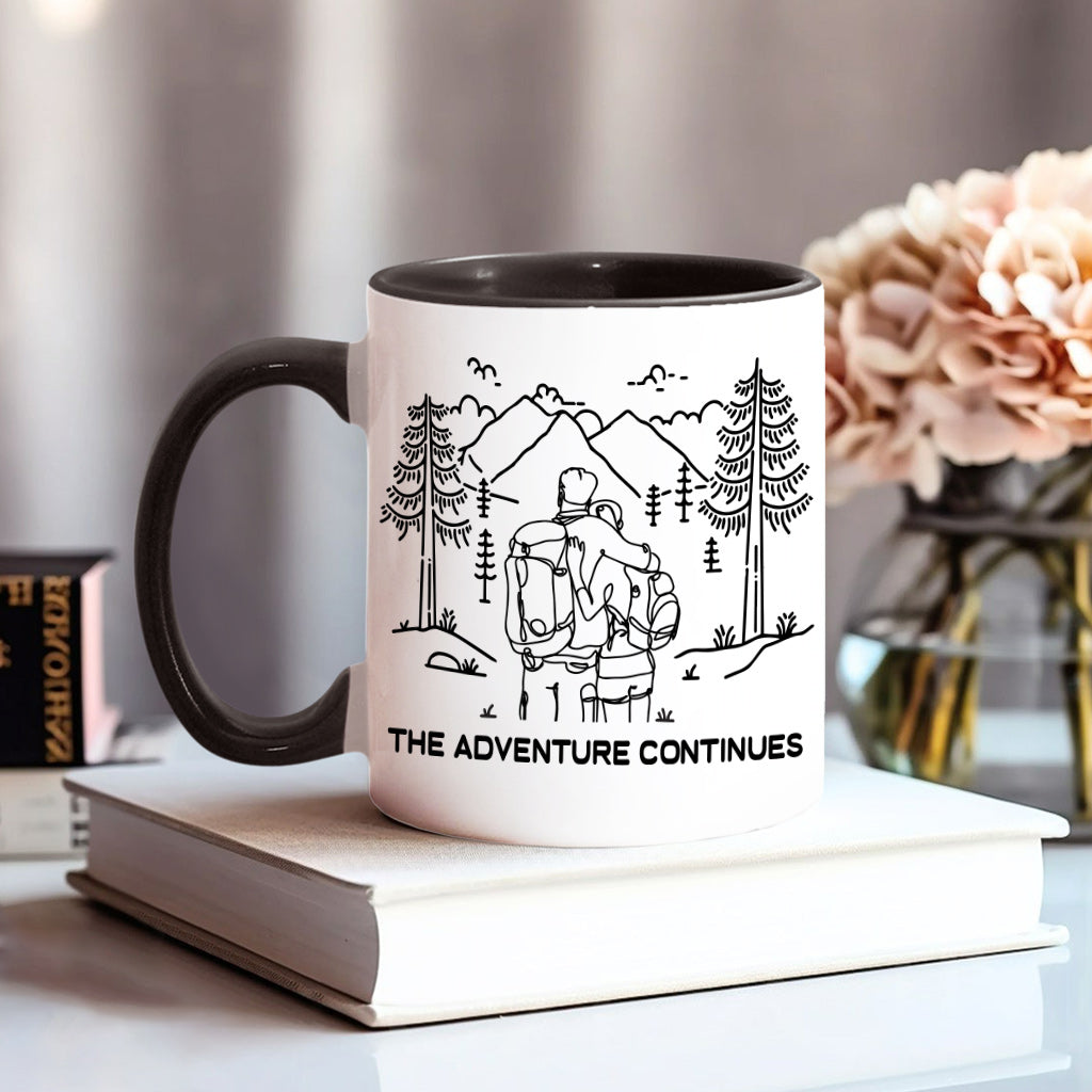 L'aventure continue - Mug de randonnée personnalisé