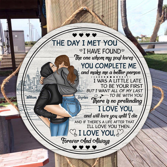 The Day I Met You - Personalized Couple Round Wood Sign