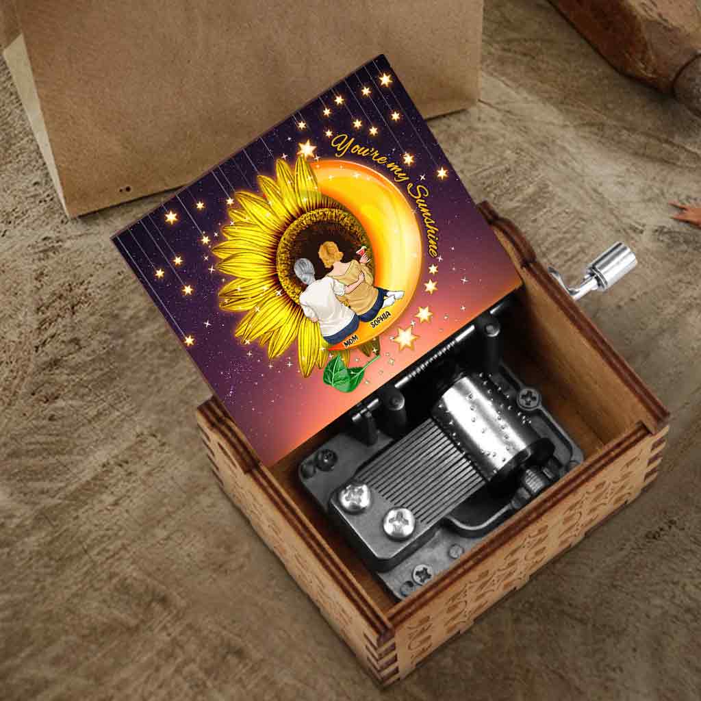 You're My Sunshine - Personalized Mother's Day Mother Hand Crank Music Box
