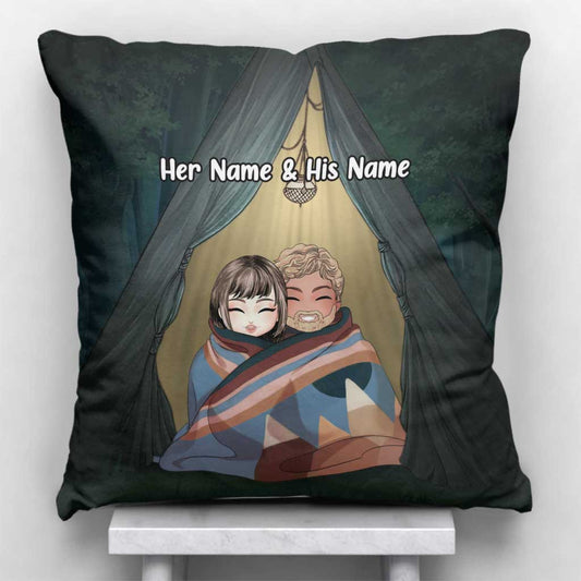 „Du und ich, wir schaffen das“-Camping-Pärchen – personalisiertes Camping-Kissen