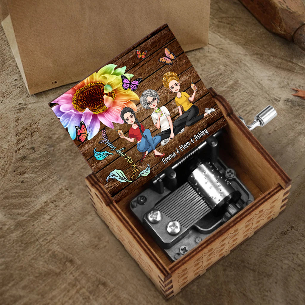 You Are My Sunshine - Personalized Mother's Day Mother Hand Crank Music Box