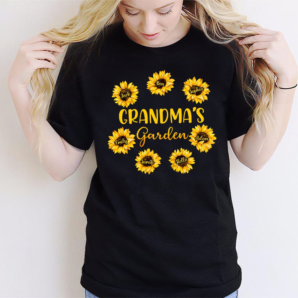 Grandma’s Garden - Gift for grandma, mom, dad, grandpa - Personalized T-shirt And Hoodie