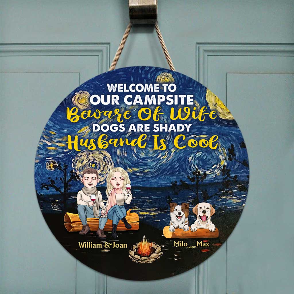 Bienvenue sur notre camping - Panneau rond en bois personnalisé pour couples