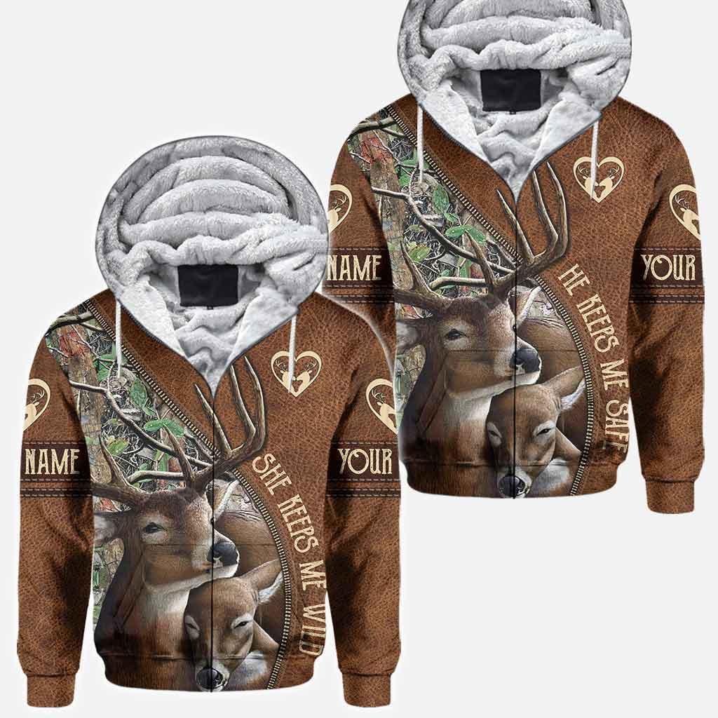 Elle me rend sauvage, il me protège - T-shirt et sweat à capuche personnalisés pour couples, thème chasse à l'infini