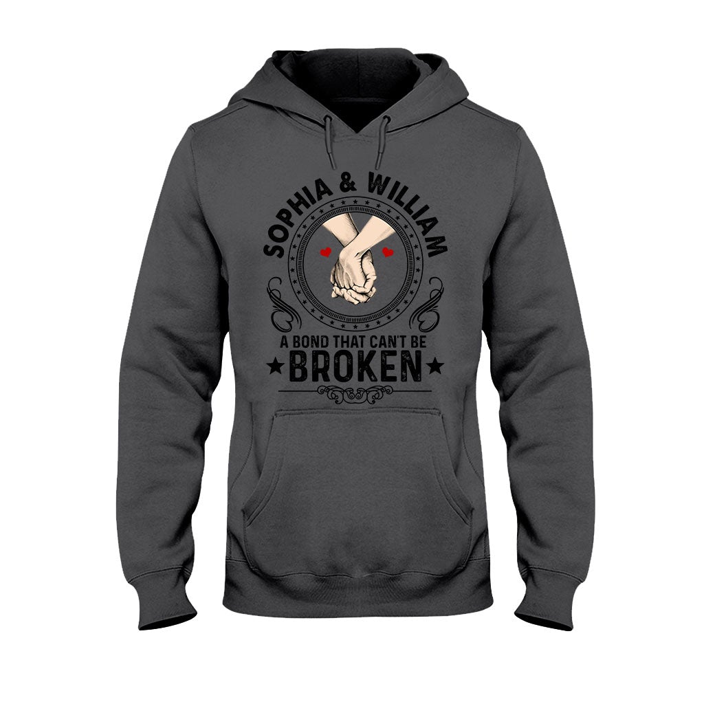 A Bond That Can't Be Broken - Personalized Couple T-shirt and Hoodie