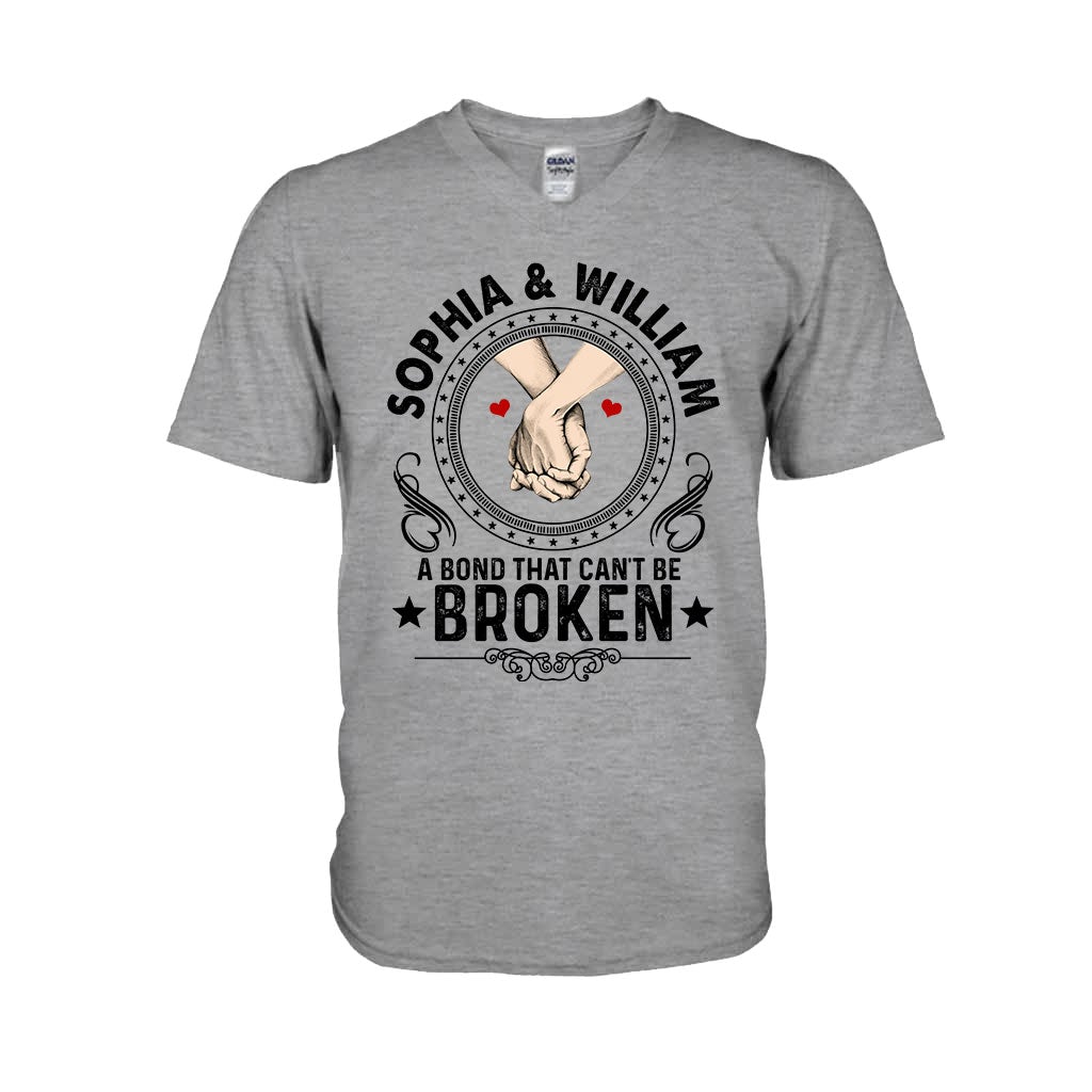 A Bond That Can't Be Broken - Personalized Couple T-shirt and Hoodie