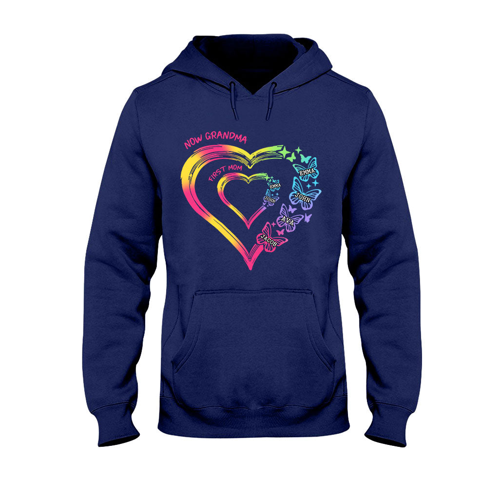 Beliebiger Titel für Mutter und Oma, Doppelherz, bunt - Personalisiertes Oma-T-Shirt und Hoodie