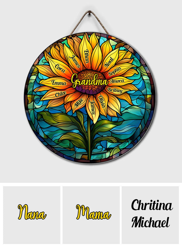Stainglass Sunflower - Personalized Grandma Round Wood Sign