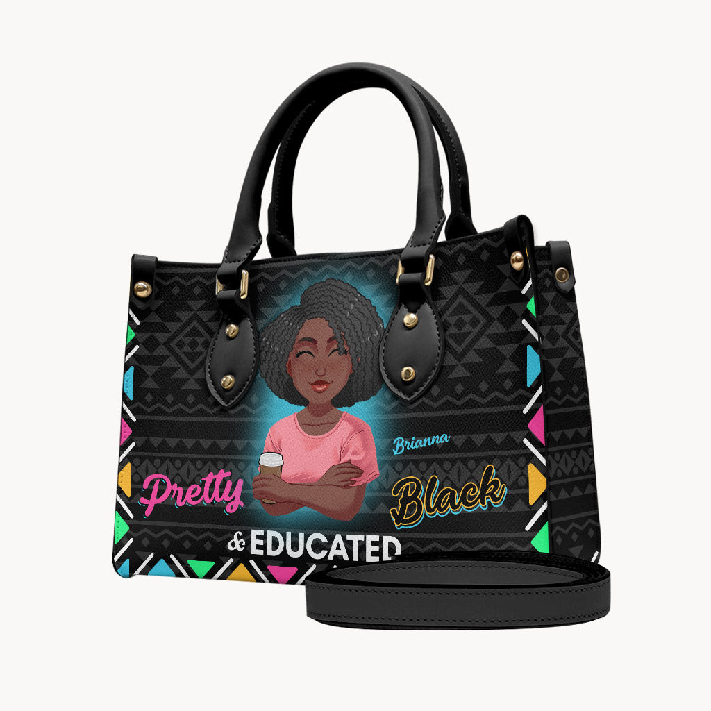 Hübsch, schwarz und gebildet – personalisierte Lederhandtasche für Afroamerikanerinnen