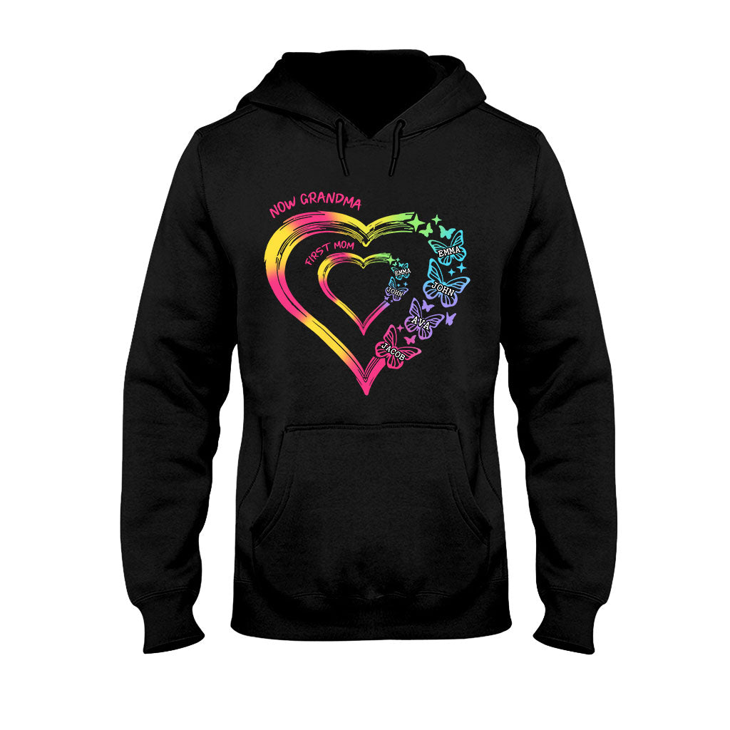 Beliebiger Titel für Mutter und Oma, Doppelherz, bunt - Personalisiertes Oma-T-Shirt und Hoodie