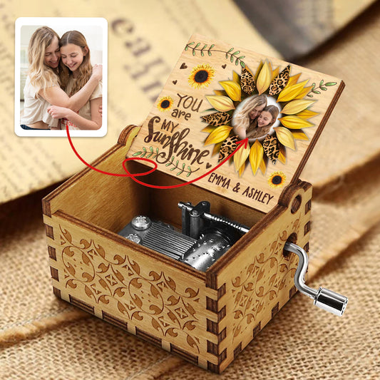 You Are My Sunshine - Personalized Mother Hand Crank Music Box
