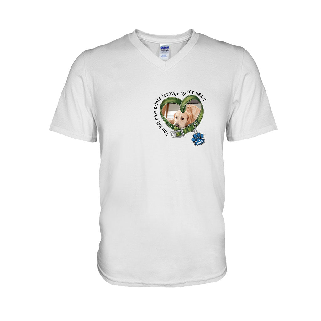 Du hast für immer Pfotenabdrücke in meinem Herzen hinterlassen – personalisiertes Hunde-T-Shirt und Hoodie