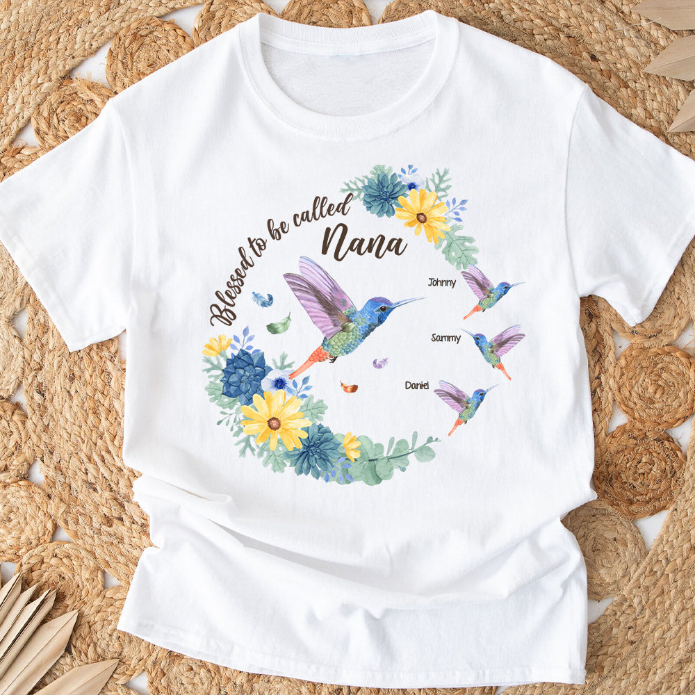 Gesegnet, Oma Nana Gigi genannt zu werden – Personalisiertes Oma-T-Shirt und Hoodie