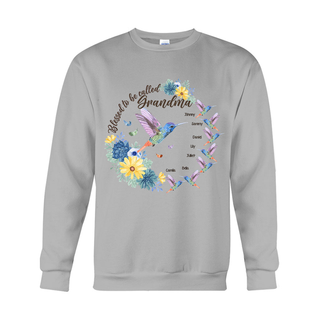 Gesegnet, Oma Nana Gigi genannt zu werden – Personalisiertes Oma-T-Shirt und Hoodie